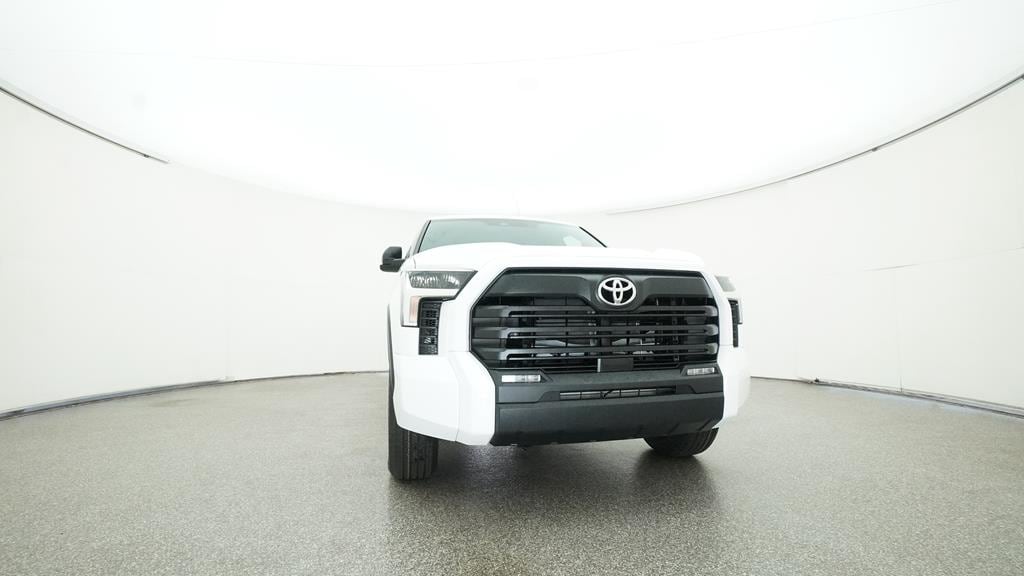 2025 Toyota Tundra SR5 - Photo 28
