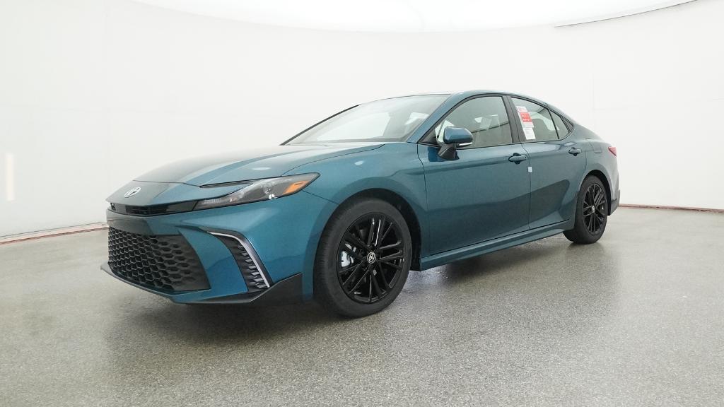 2026 Toyota Camry SE photo 2