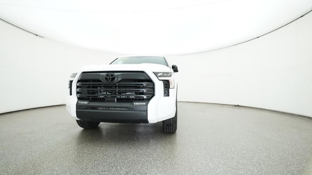 2025 Toyota Tundra SR5 - Photo 32