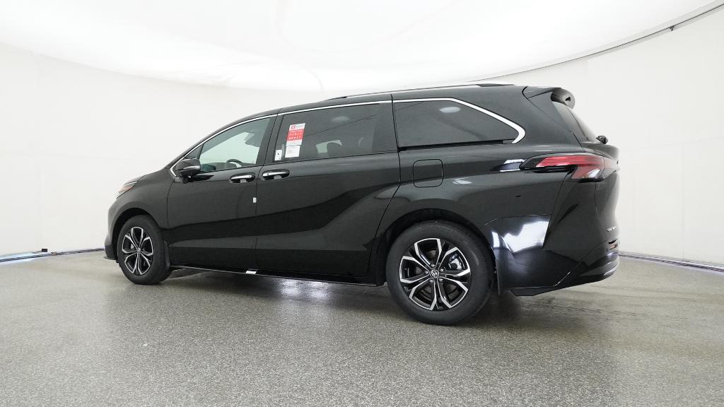 2025 Toyota Sienna Platinum photo 4