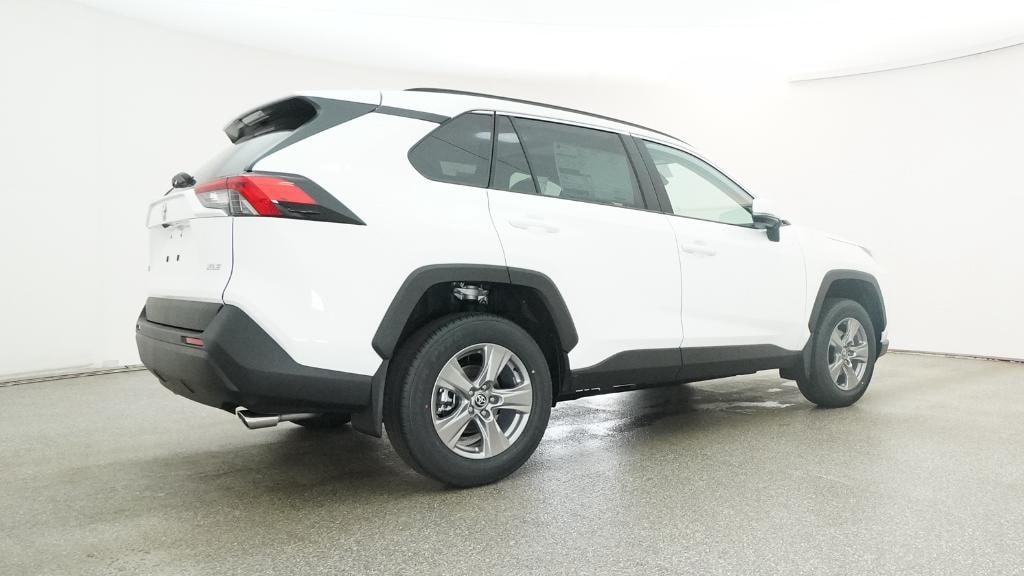 New 2025 Toyota RAV4 XLE SUV