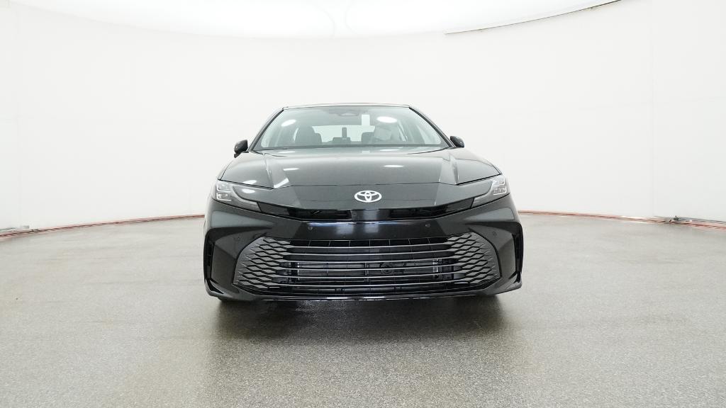 2025 Toyota Camry XLE photo 2