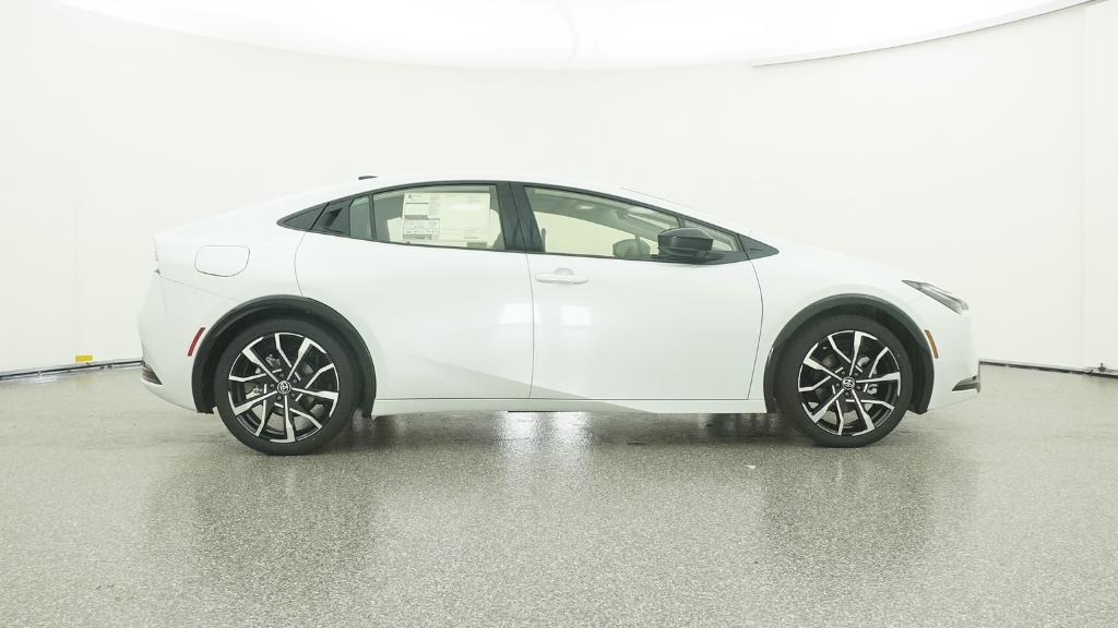 2026 Toyota Prius Plug-in Hybrid XSE - Photo 43