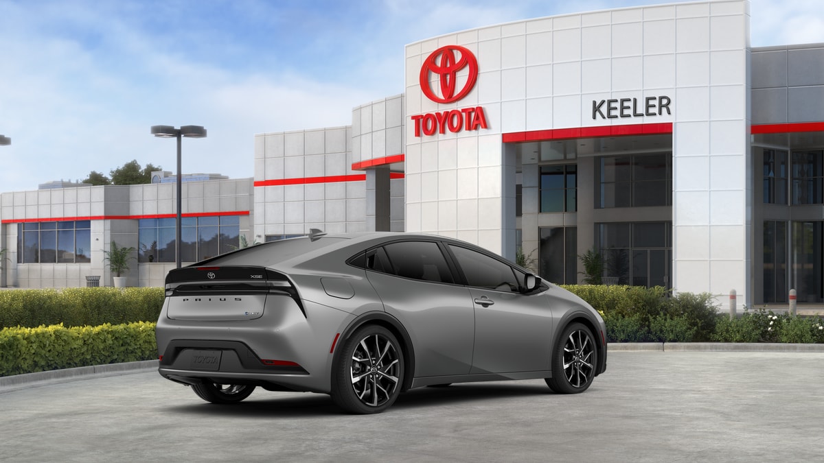 2026 Toyota Prius Plug-in Hybrid XSE - Photo 10