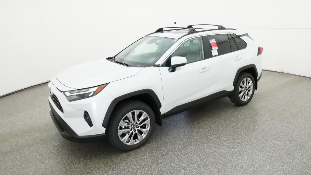 2025 Toyota RAV4 XLE Premium's photo