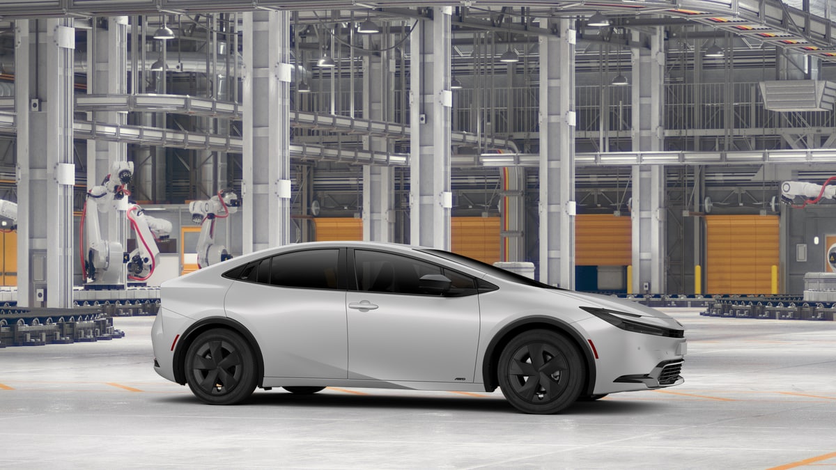 2026 Toyota Prius LE - Photo 40
