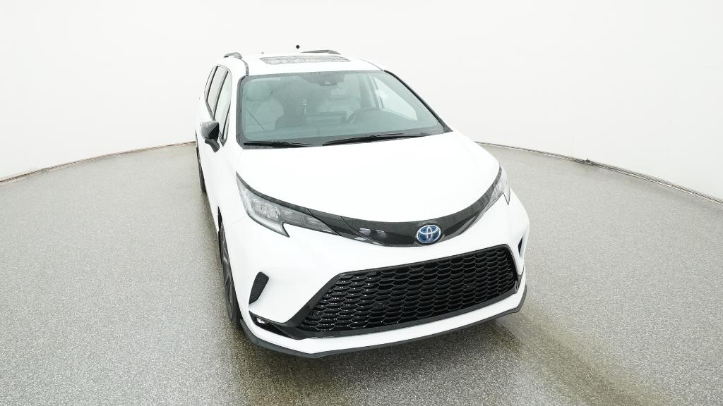 New 2025 Toyota Sienna XSE Van Passenger Van