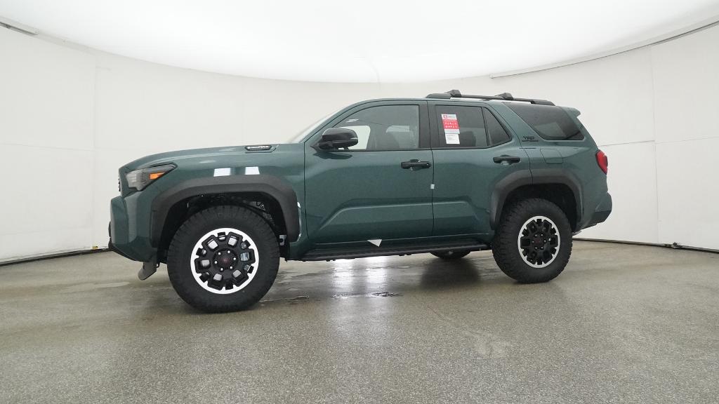 2025 Toyota 4Runner TRD Off-Road photo 3