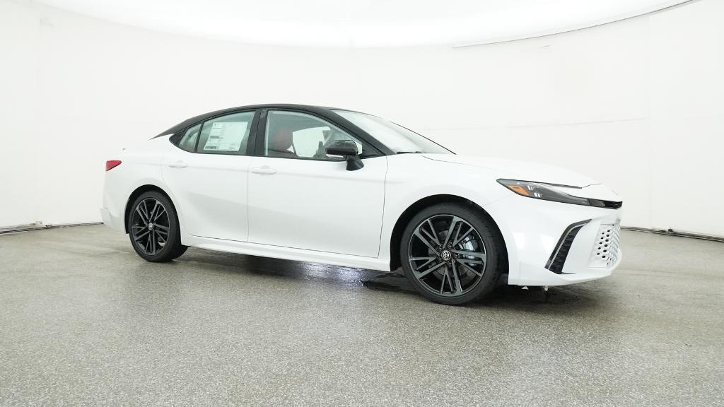 2026 Toyota Camry XSE photo 3