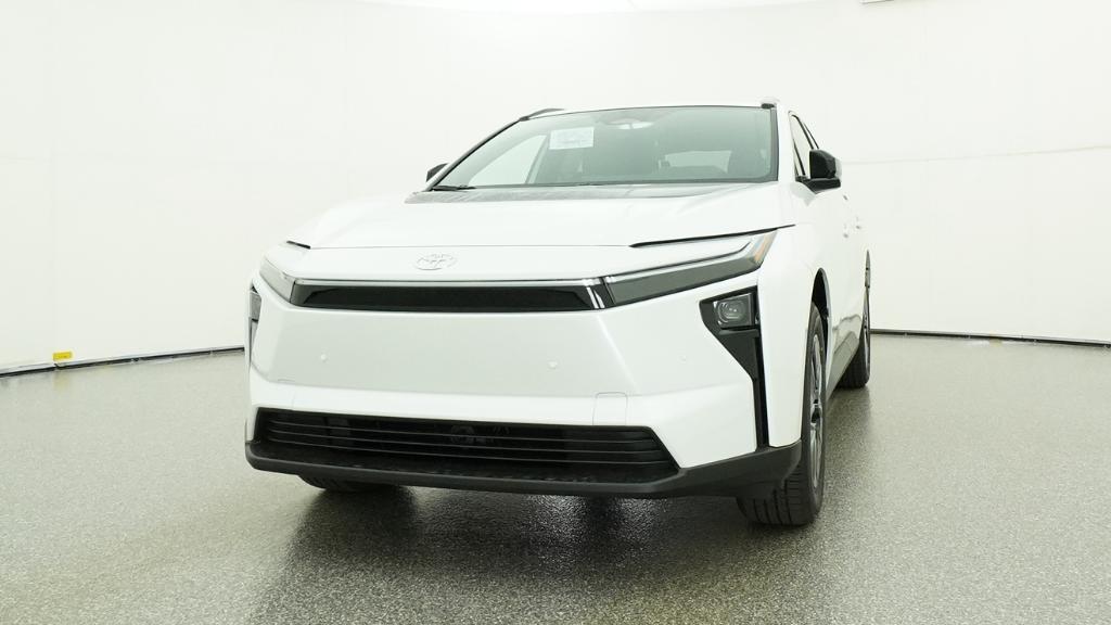 2026 Toyota bZ XLE - Photo 30