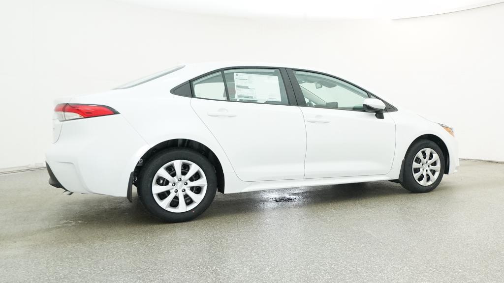 2026 Toyota Corolla LE photo 2