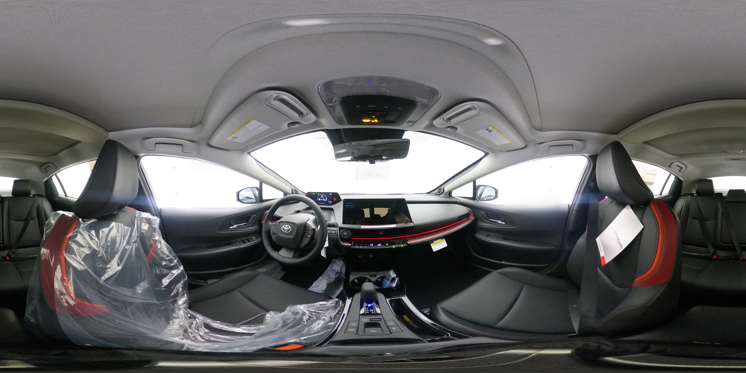 2026 Toyota Prius Plug-in Hybrid XSE Premium - Photo 11