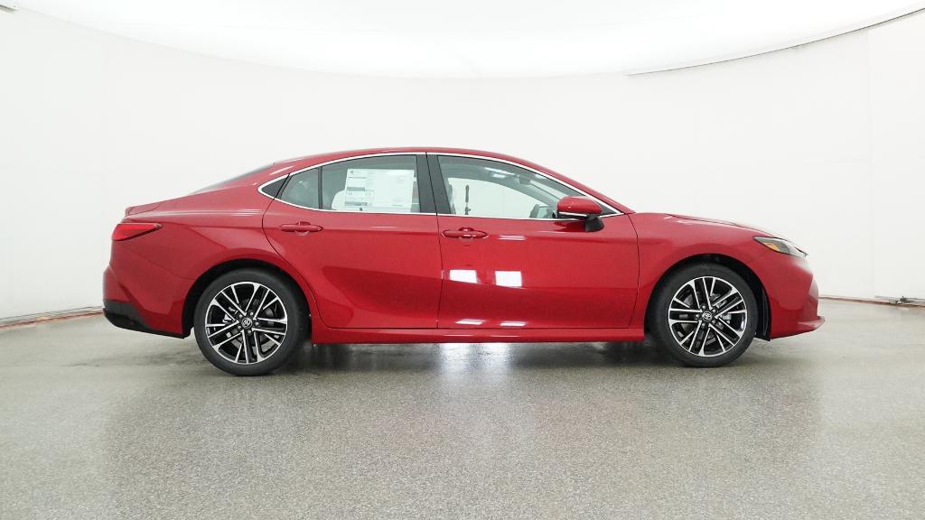 2026 Toyota Camry XLE - Photo 11