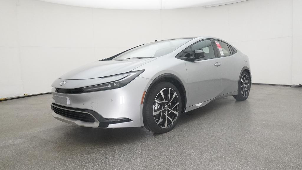 2026 Toyota Prius Plug-in Hybrid XSE Premium photo 4