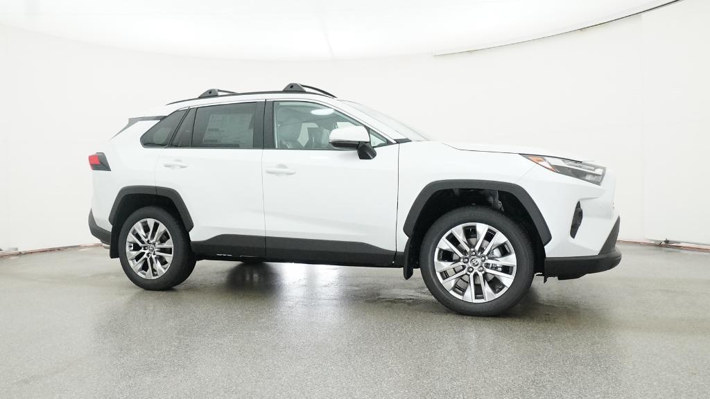 2025 Toyota RAV4 XLE Premium photo 3