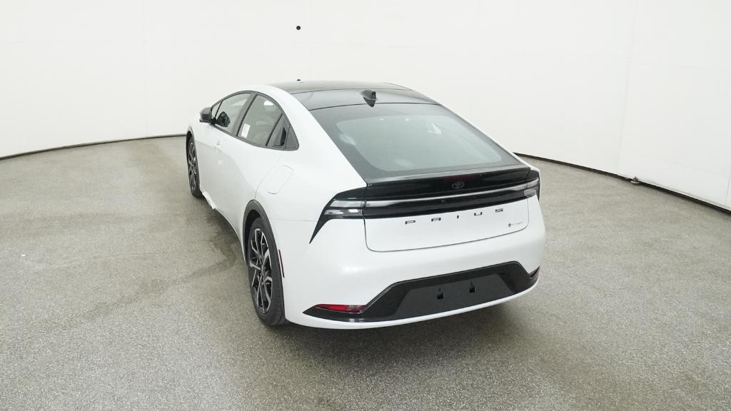 2025 Toyota Prius XSE - Photo 39