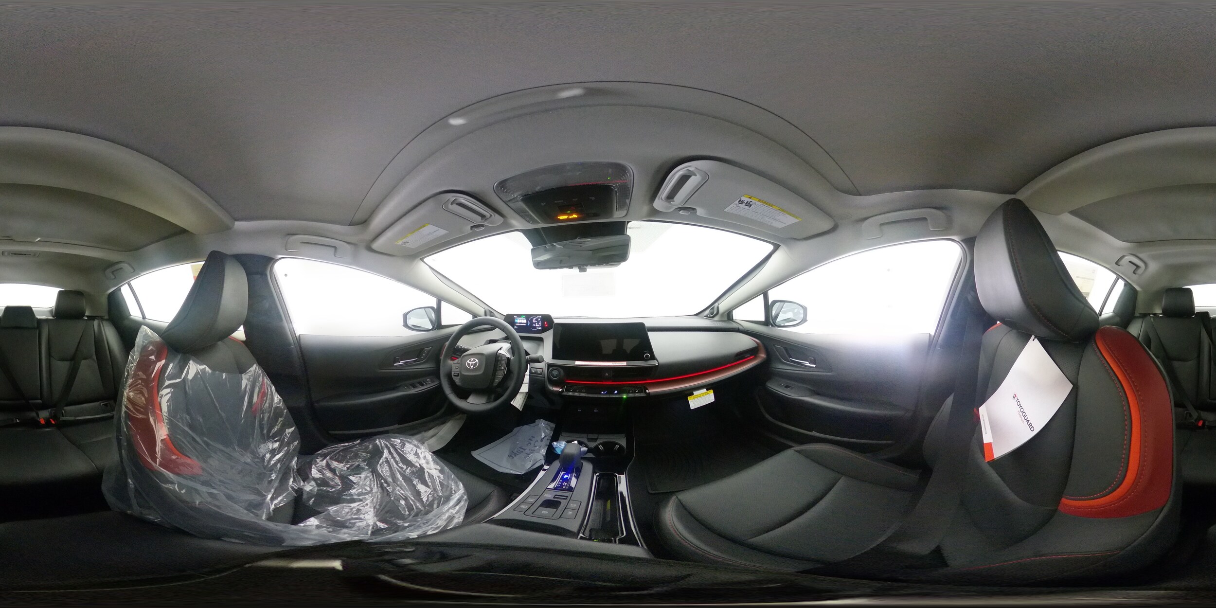 2026 Toyota Prius Plug-in Hybrid XSE Premium - Photo 33