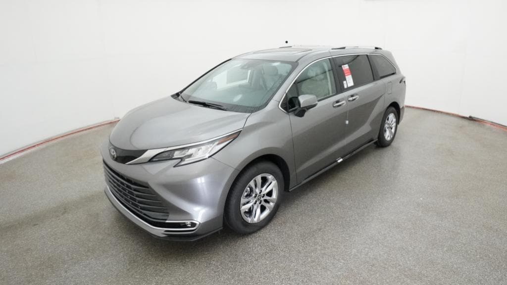 2026 Toyota Sienna Limited 7-Passenger Hybrid FWD's photo