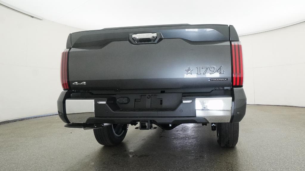 2026 Toyota Tundra 1794 Edition - Photo 2
