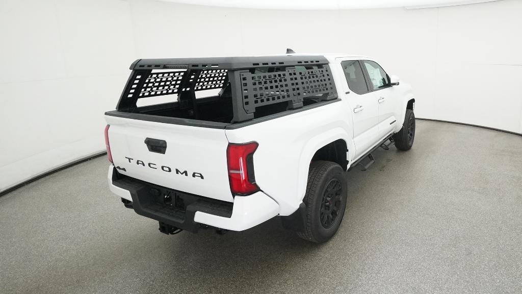 2025 Toyota Tacoma SR5 - Photo 7