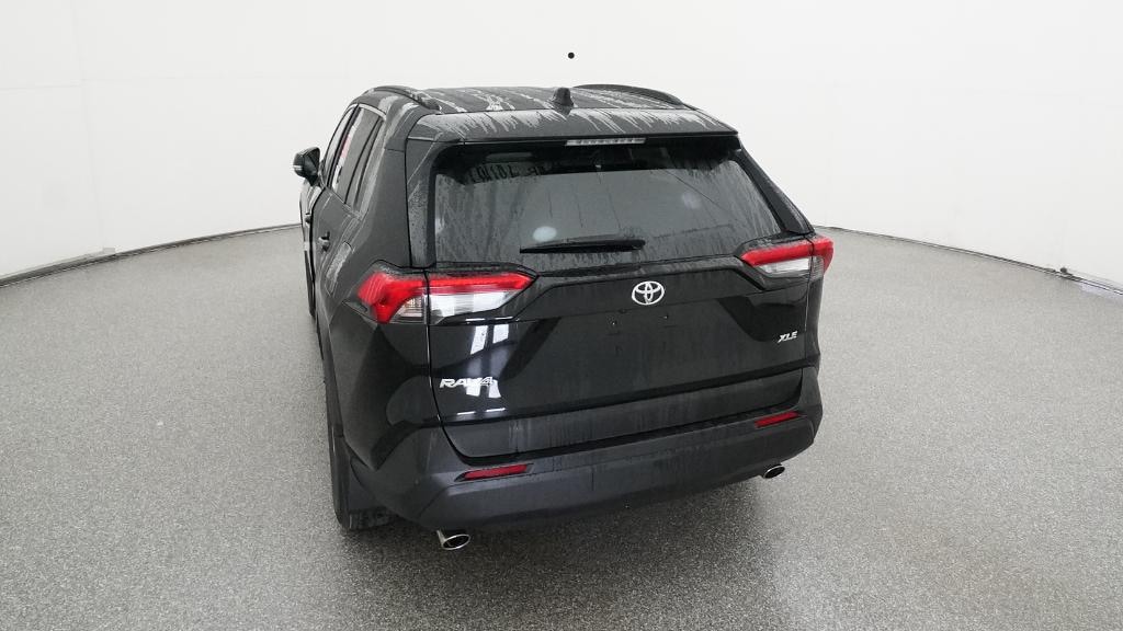 New 2025 Toyota RAV4 XLE XLE FWD SUV