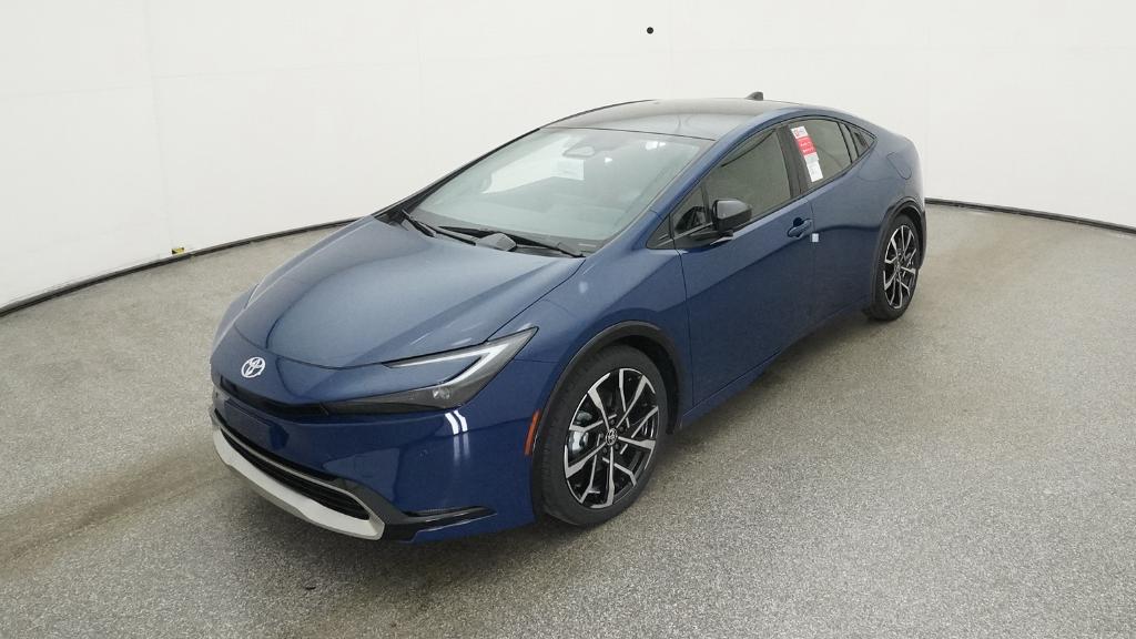 2026 Toyota Prius XSE's photo