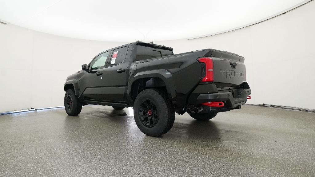 2025 Toyota Tacoma TRD Pro - Photo 13