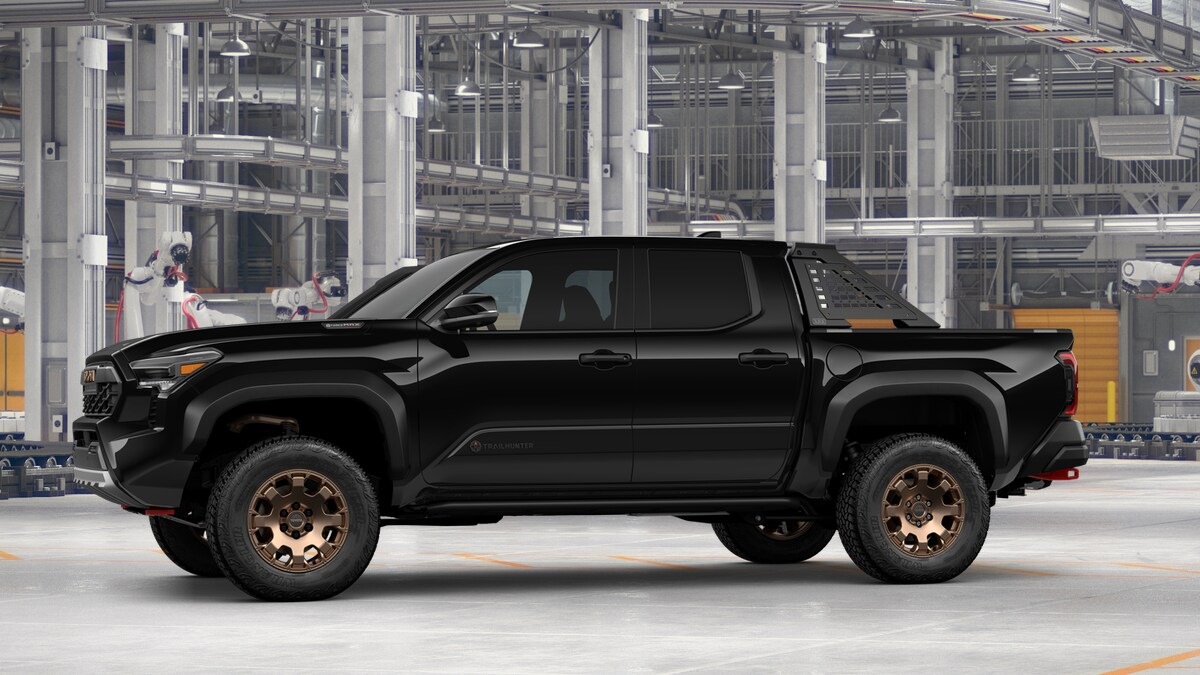 2026 Toyota Tacoma Trailhunter photo 3