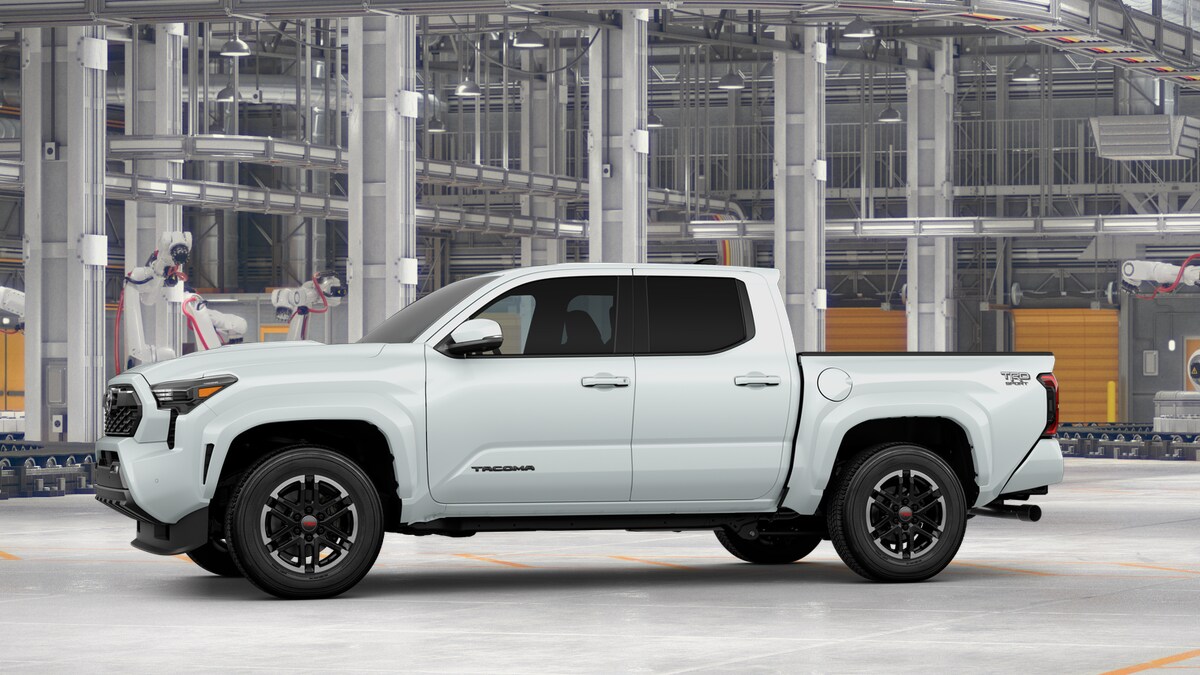 2025 Toyota Tacoma TRD Sport 4x4 Double Cab photo 3