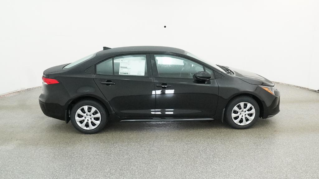 2026 Toyota Corolla LE photo 2