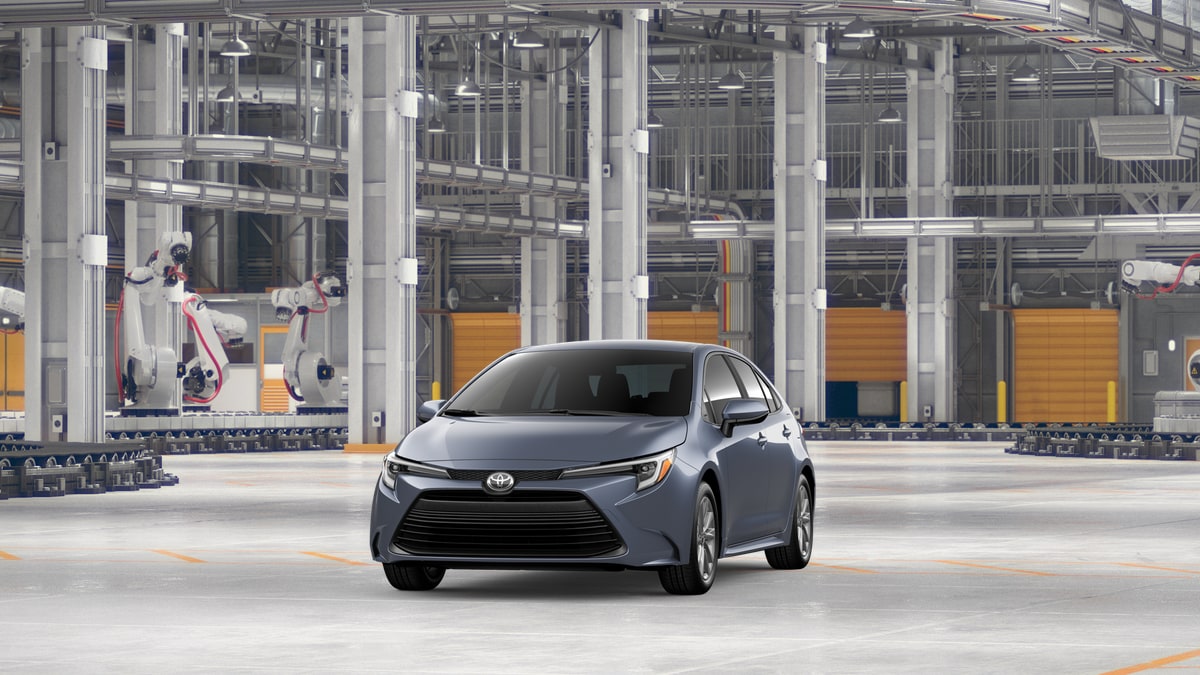 2026 Toyota Corolla LE - Photo 18