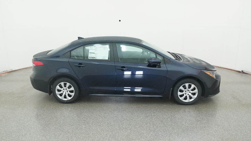 2026 Toyota Corolla LE photo 3