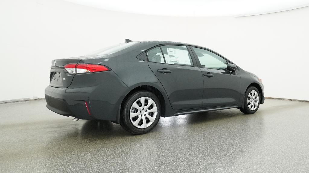 2026 Toyota Corolla LE photo 4
