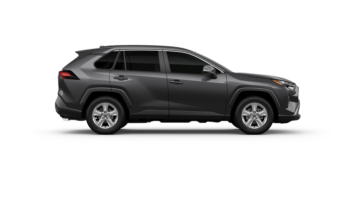 2025 Toyota RAV4 XLE photo 14