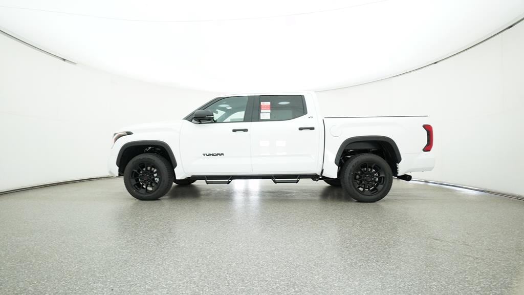 2025 Toyota Tundra SR5 - Photo 12