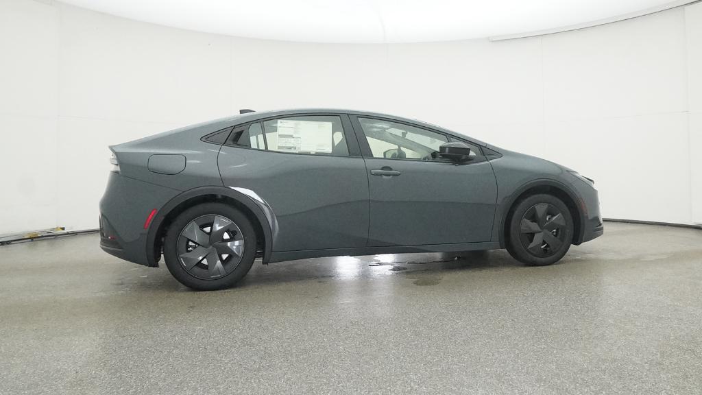 2026 Toyota Prius Plug-in Hybrid SE - Photo 28