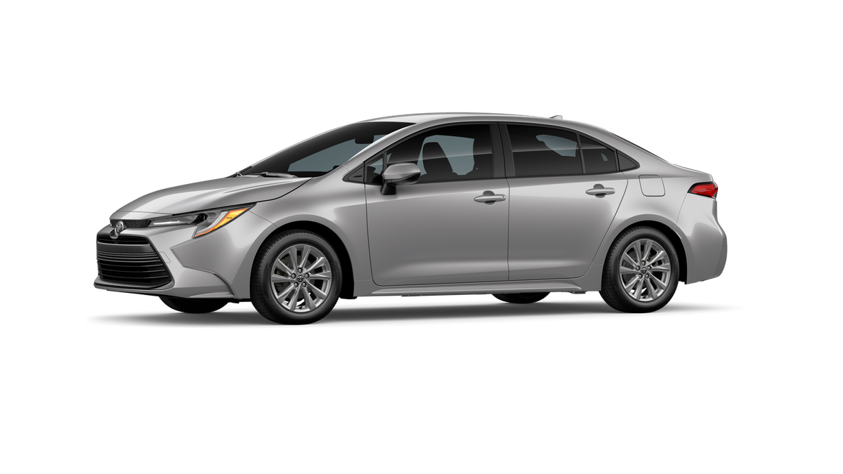 2026 Toyota Corolla LE photo 4