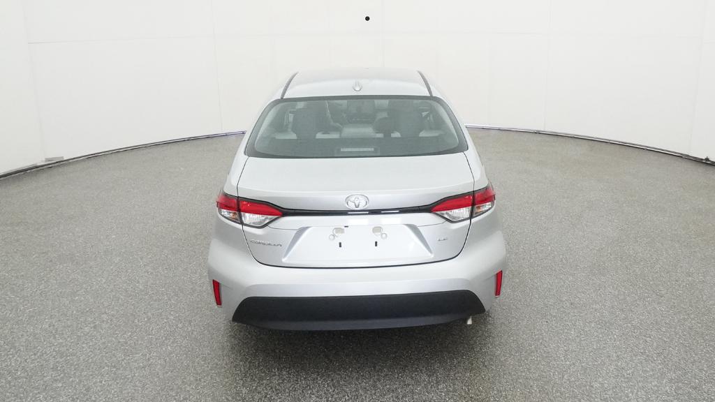 2026 Toyota Corolla LE photo 4
