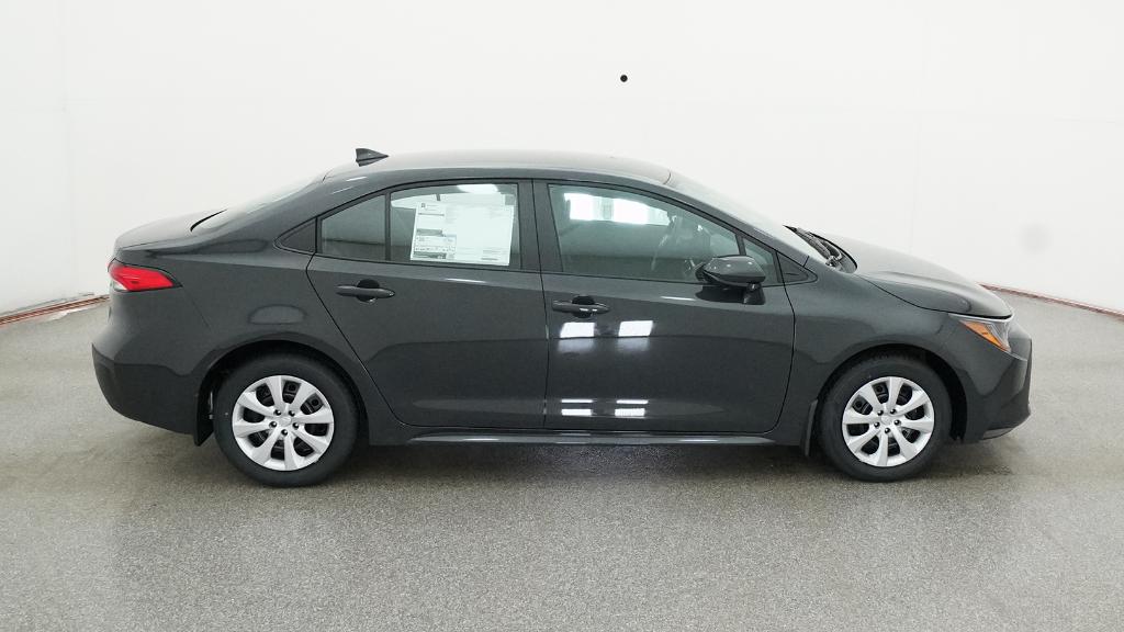 2026 Toyota Corolla LE photo 3