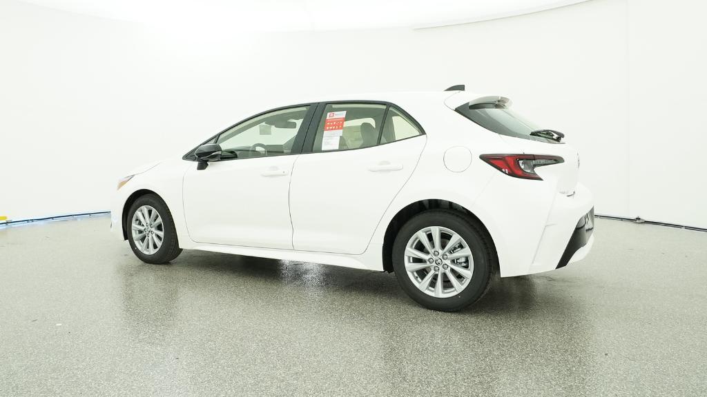 2026 Toyota Corolla SE photo 4