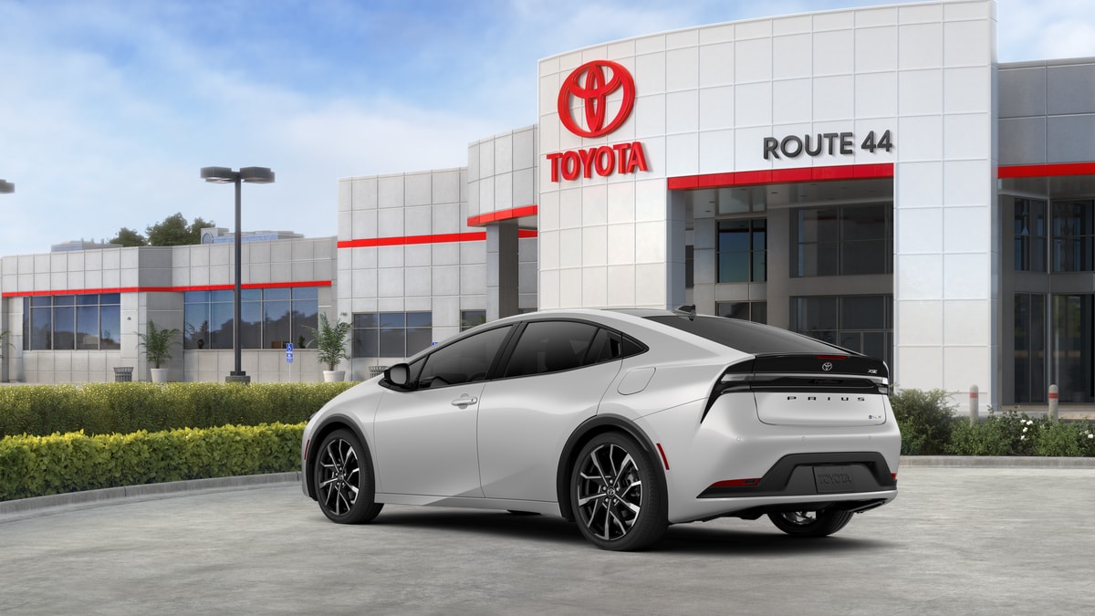 2026 Toyota Prius Plug-in Hybrid XSE - Photo 37
