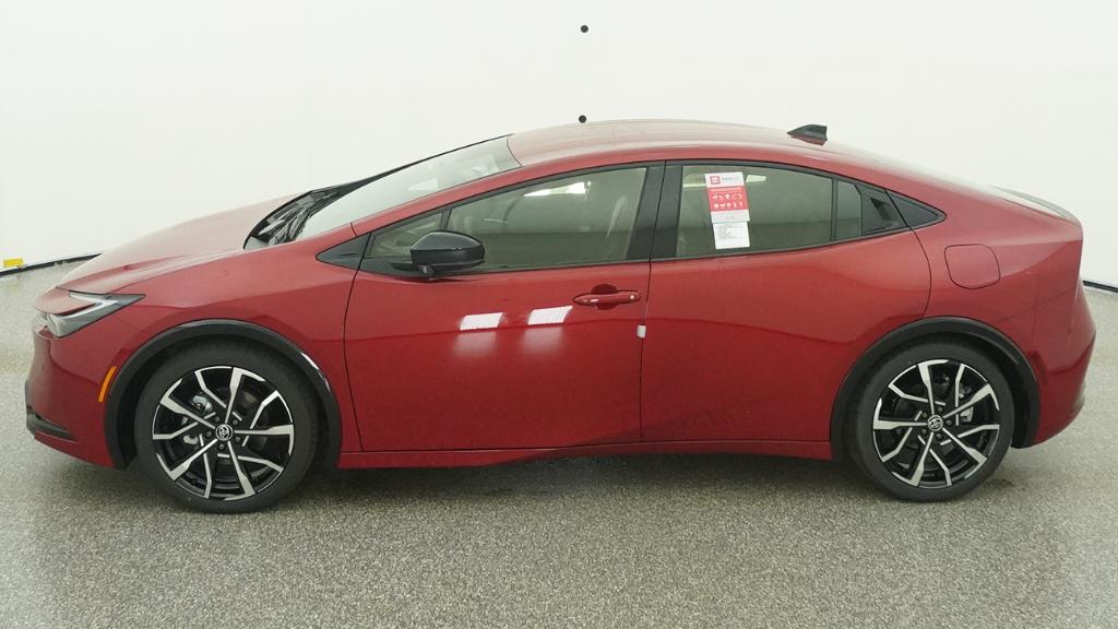2026 Toyota Prius Plug-in Hybrid XSE - Photo 33