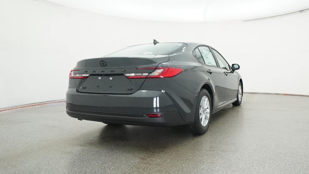 2026 Toyota Camry LE photo 4