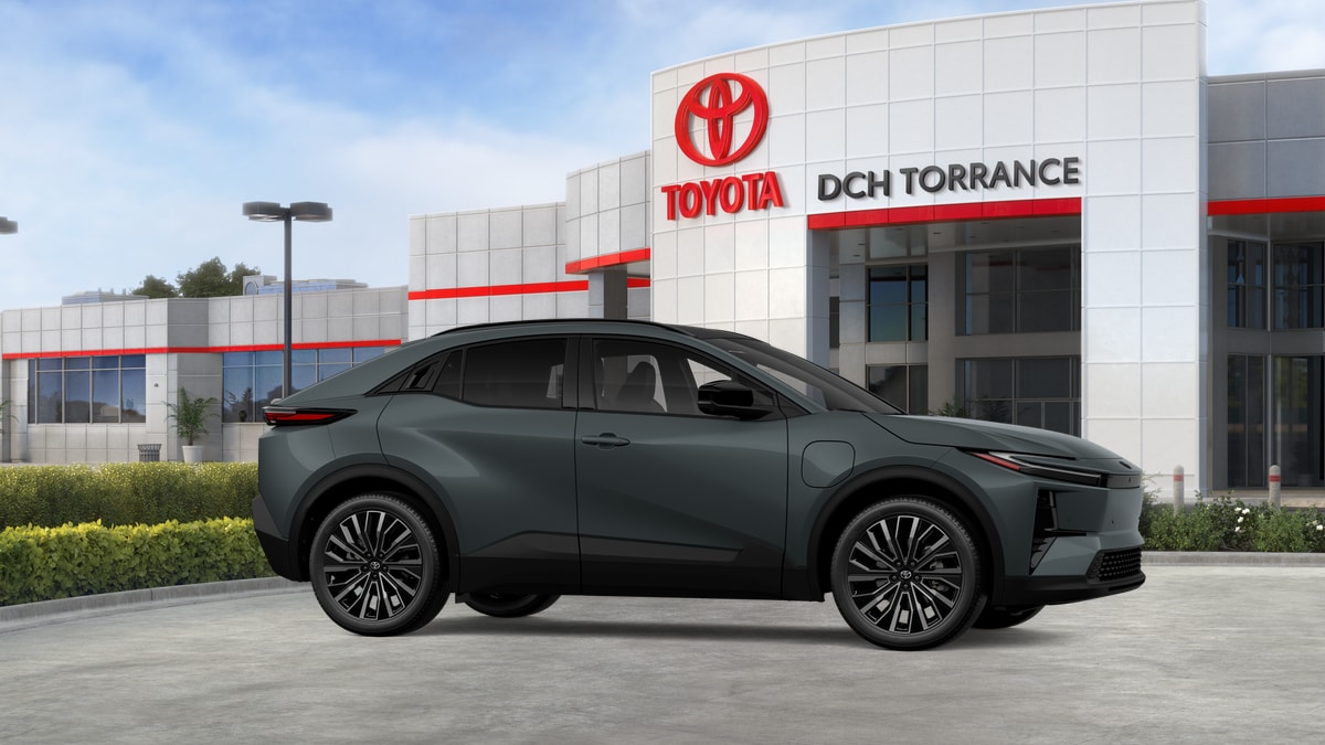 2026 Toyota C-HR XSE - Photo 13