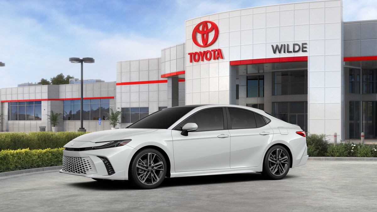 2026 Toyota Camry XSE photo 3