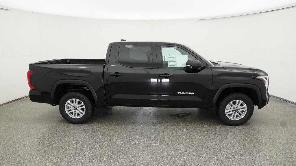 2025 Toyota Tundra SR5 - Photo 29