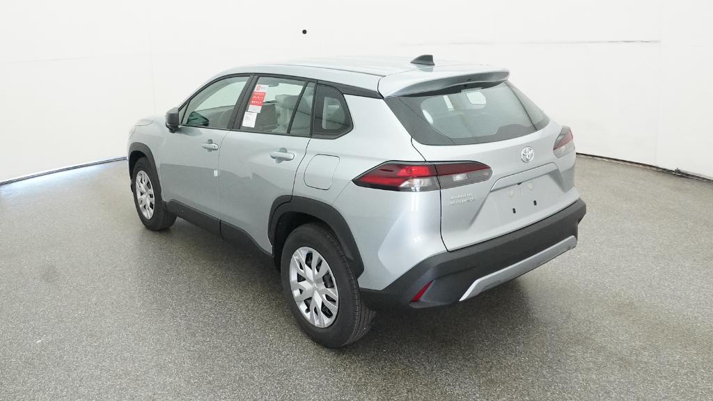 2026 Toyota Corolla Cross L photo 2