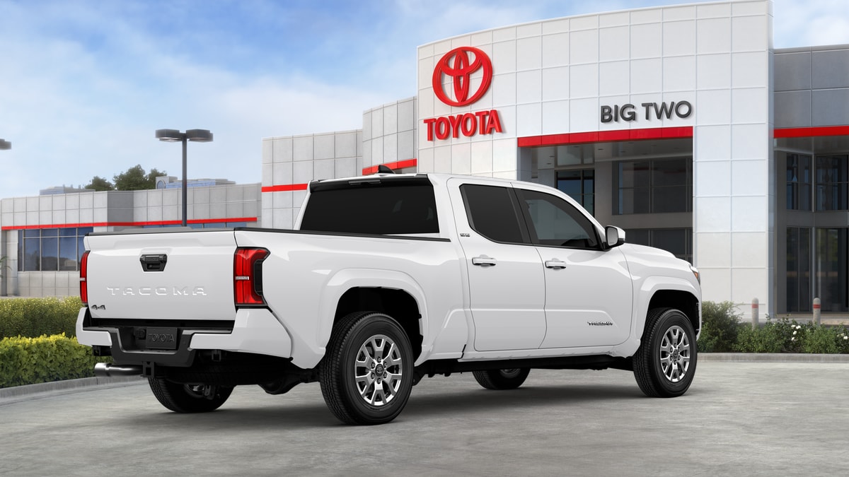 2026 Toyota Tacoma SR5 - Photo 10