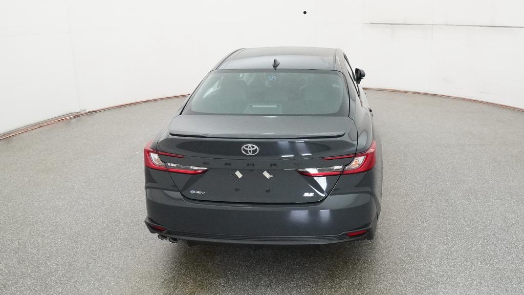 2026 Toyota Camry SE photo 2