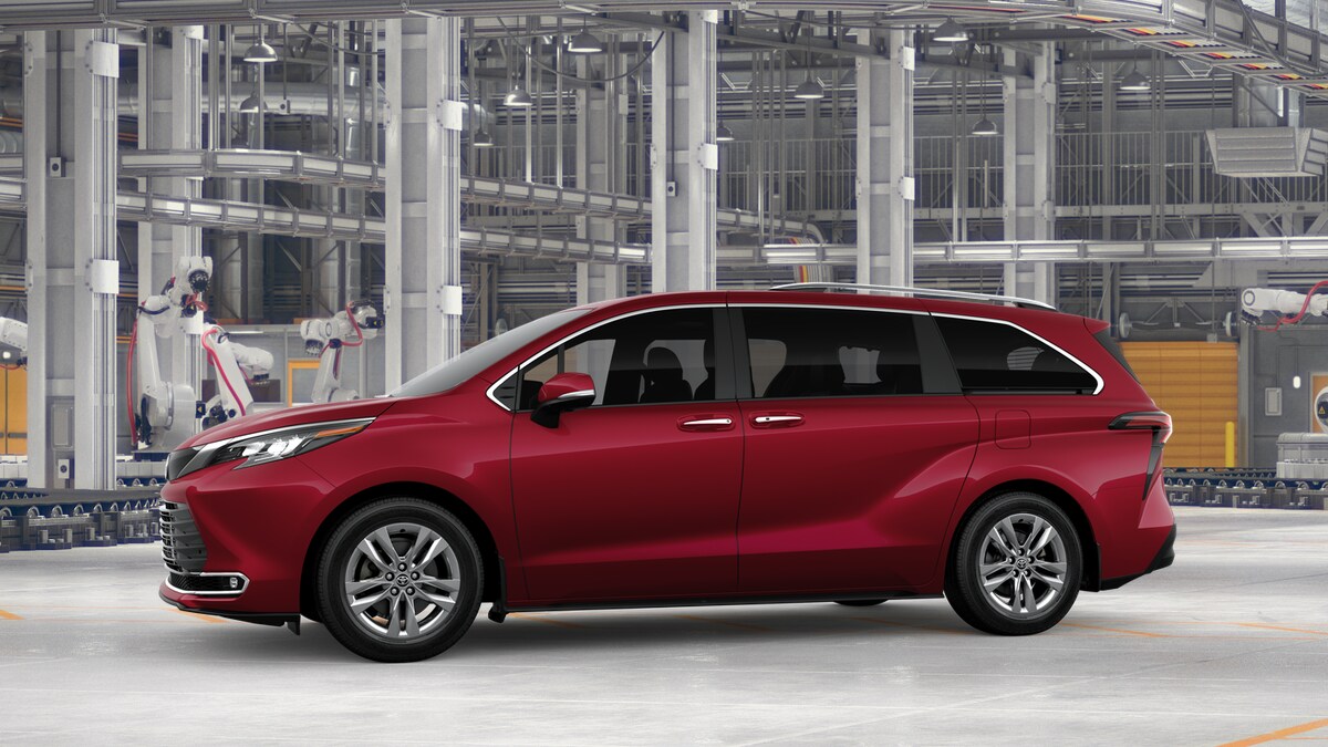2026 Toyota Sienna Limited photo 3